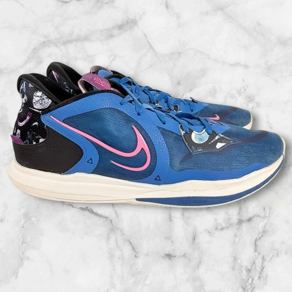 Men’s Nike Kyrie Low 5 size 17